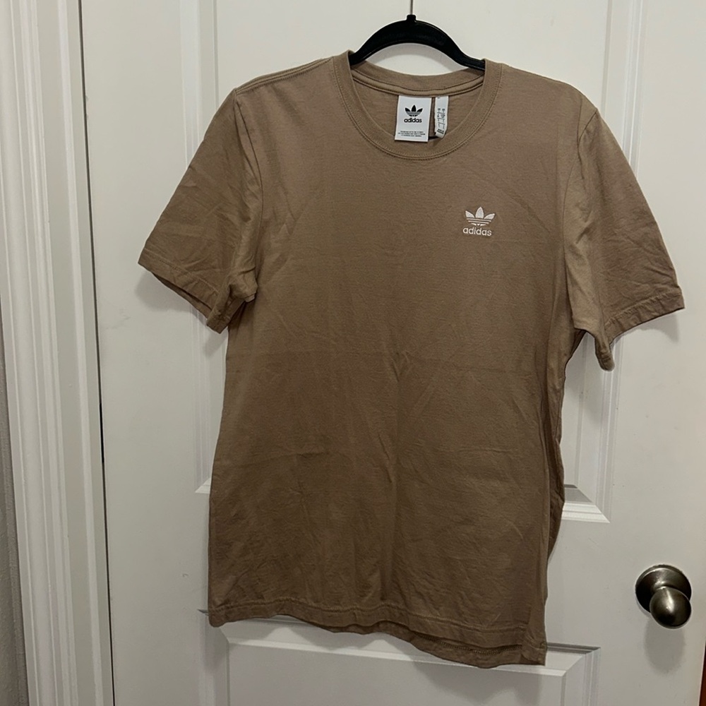 Adidas T-shirt
